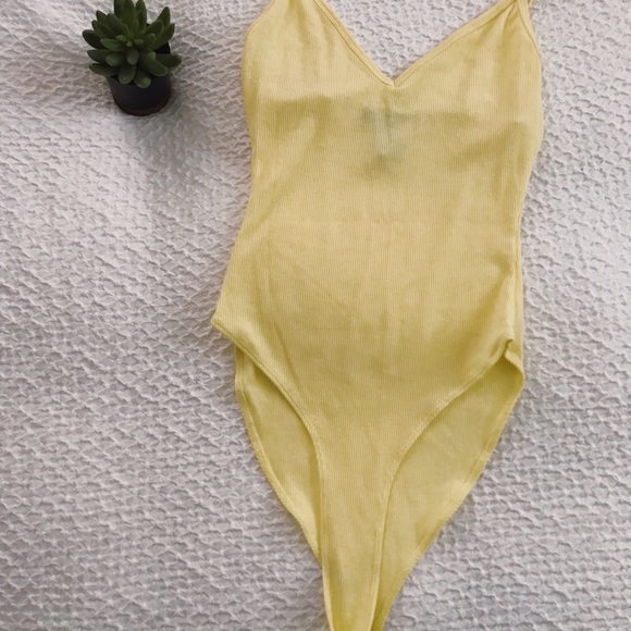 Forever 21 / Yellow Tank Top Bodysuit - Picture 3 of 5